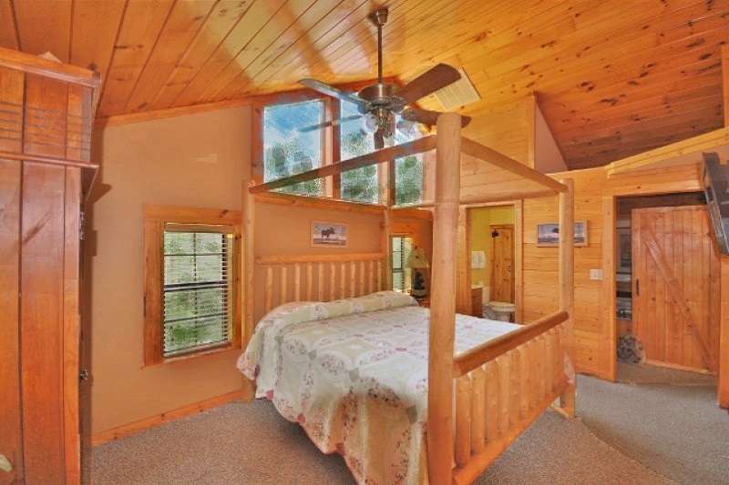 Bear Mountain Cabin Golden Cabins