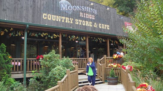 Moonshine Ridge Cafe