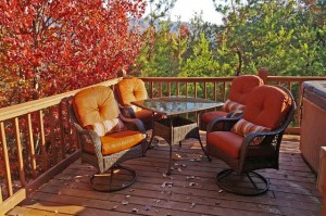 golden-view-lodge-patio-set